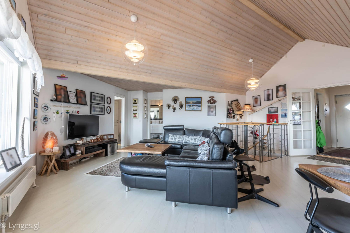 Будинок, 2863 м², 710 364$ — FAKTOR